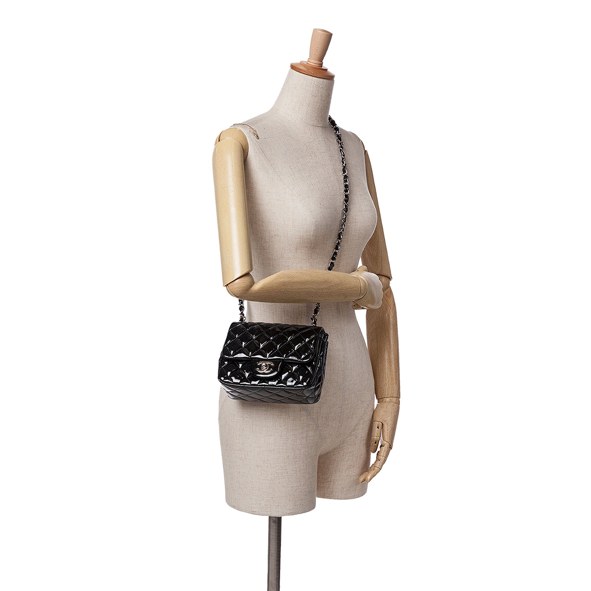 Chanel | Pre-Owned Mini Square Classic Patent Single Flap - IX | Black