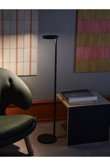 Oblique Floor 3000K | White