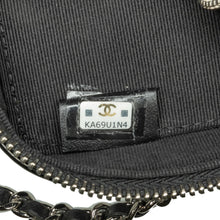 Chanel | Pre-Owned CC Quilted Patent Diamond Resin Clutch With Chain | Black