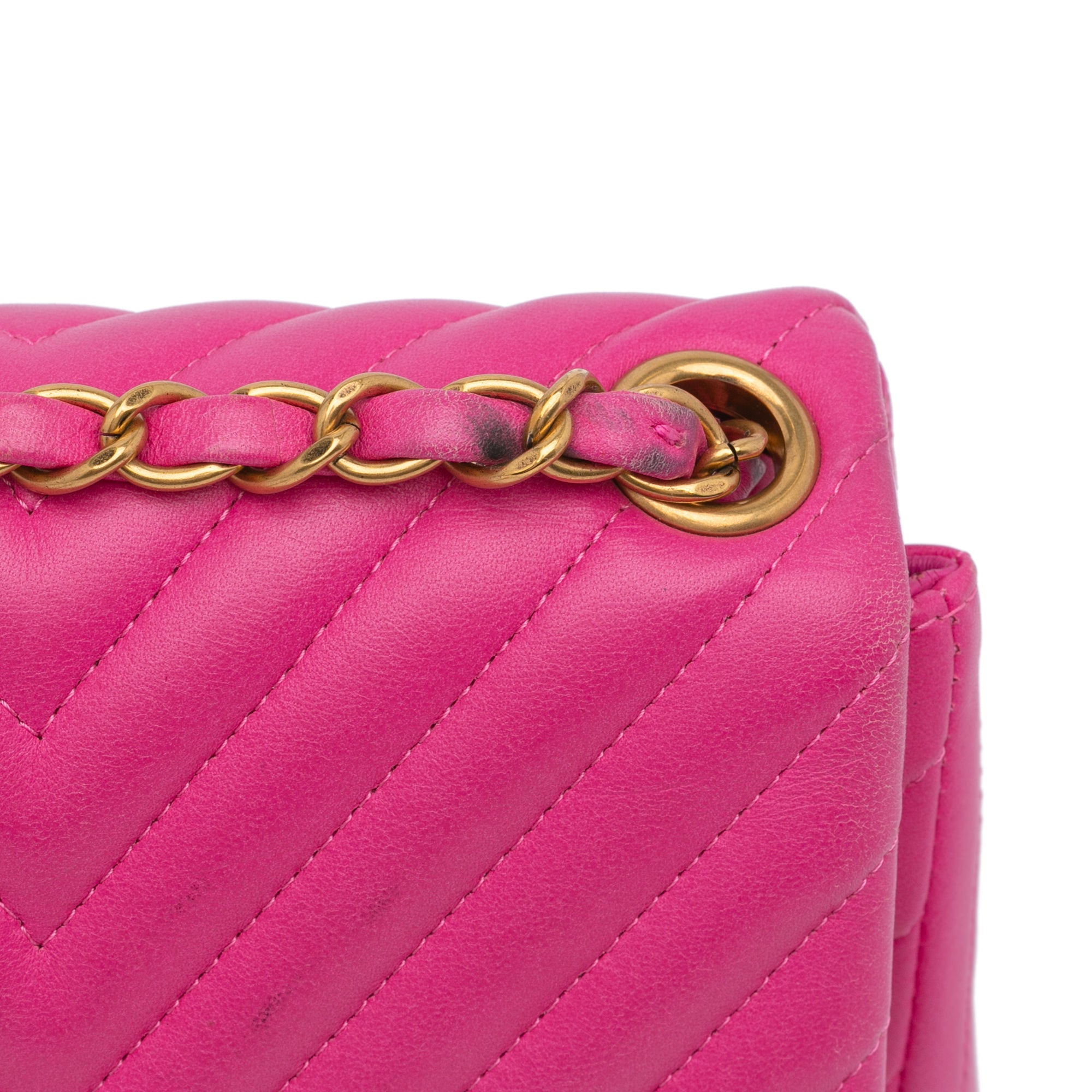 Chanel | Pre-Owned Mini Square Classic Chevron Lambskin Single Flap - II | Pink