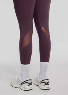 High-Waisted Stretch Performance Leggings | Midnight Plum