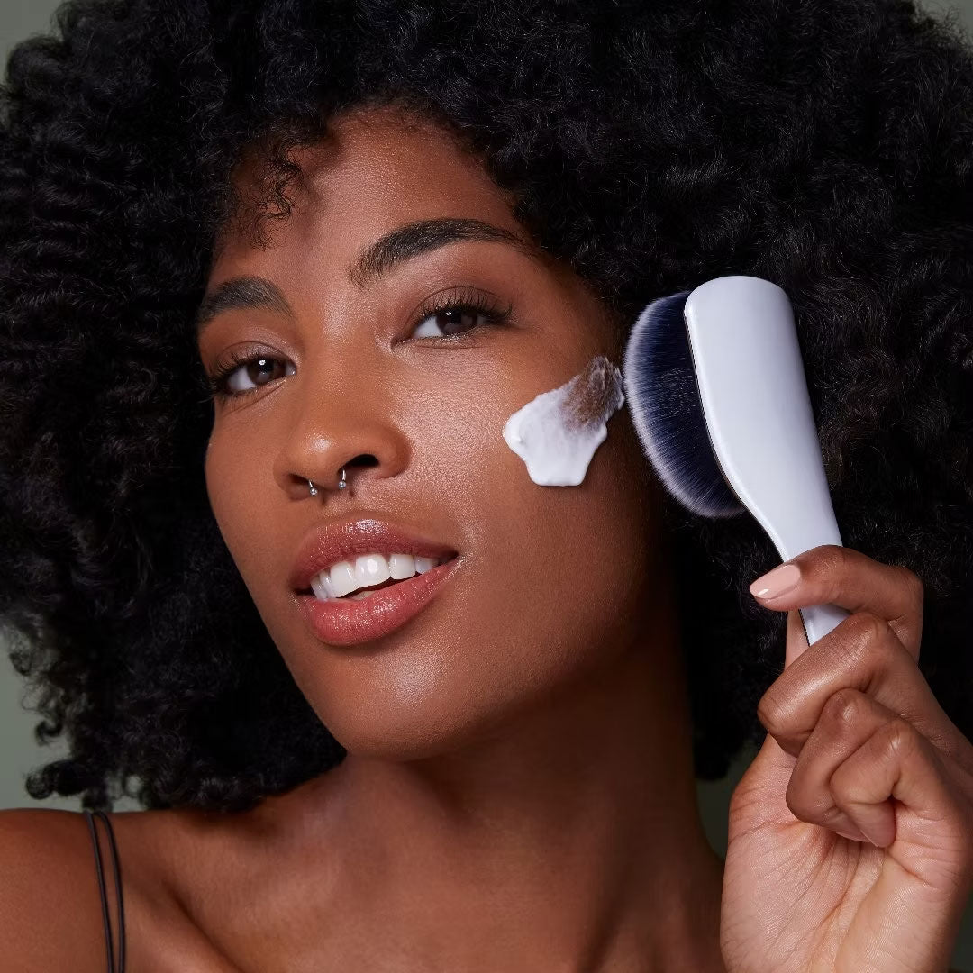 Digit Brush Oval 8 | Pearl