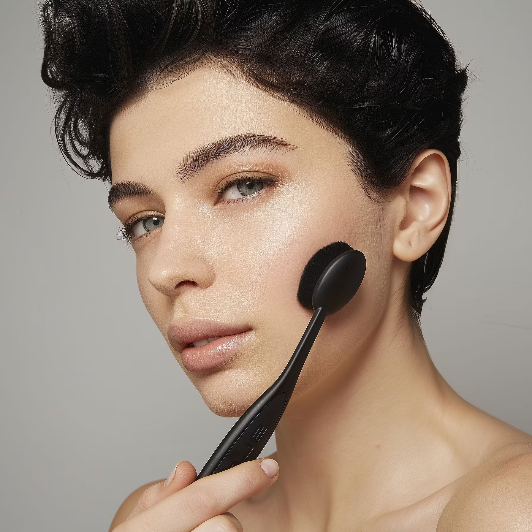 Elite Brush Oval 6 | Black