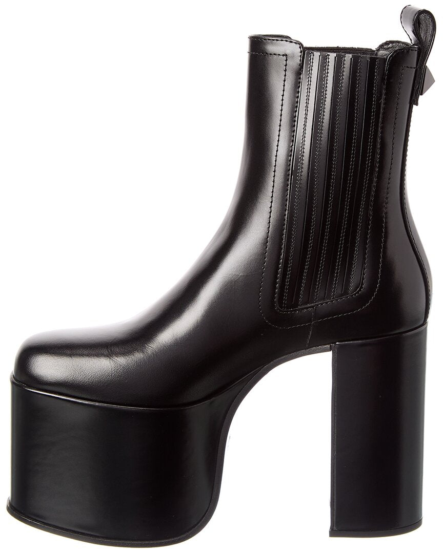 Valentino | Womens | DNU PACK Roman Stud 125 Leather Platform Bootie | Black