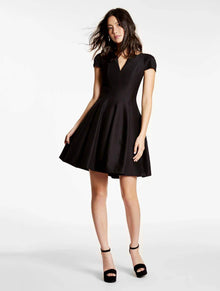 SS NOTCH NECK W TULIP SKIRT - Halston