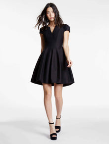 SS NOTCH NECK W TULIP SKIRT - Halston