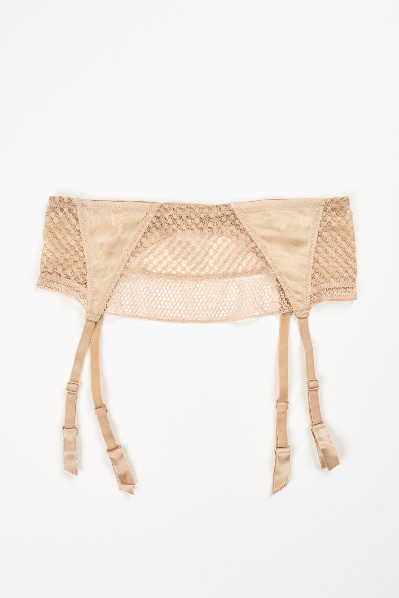 Bella Garter Belt | Oat Milk