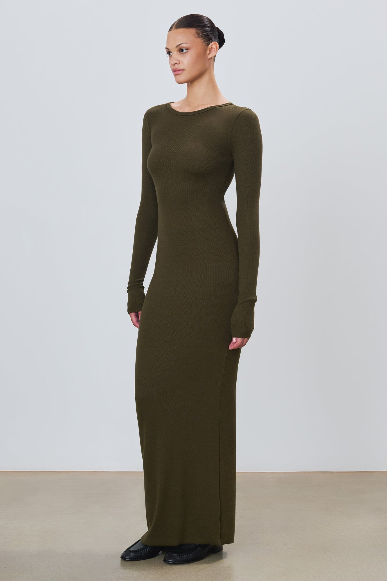 LONG SLEEVE CREWNECK MAXI DRESS - ETERNE
