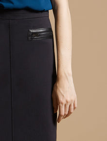 SLIM PENCIL SKIRT WITH ZIPPER DETAIL - Halston