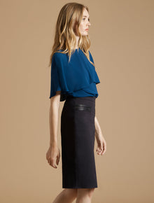 SLIM PENCIL SKIRT WITH ZIPPER DETAIL - Halston
