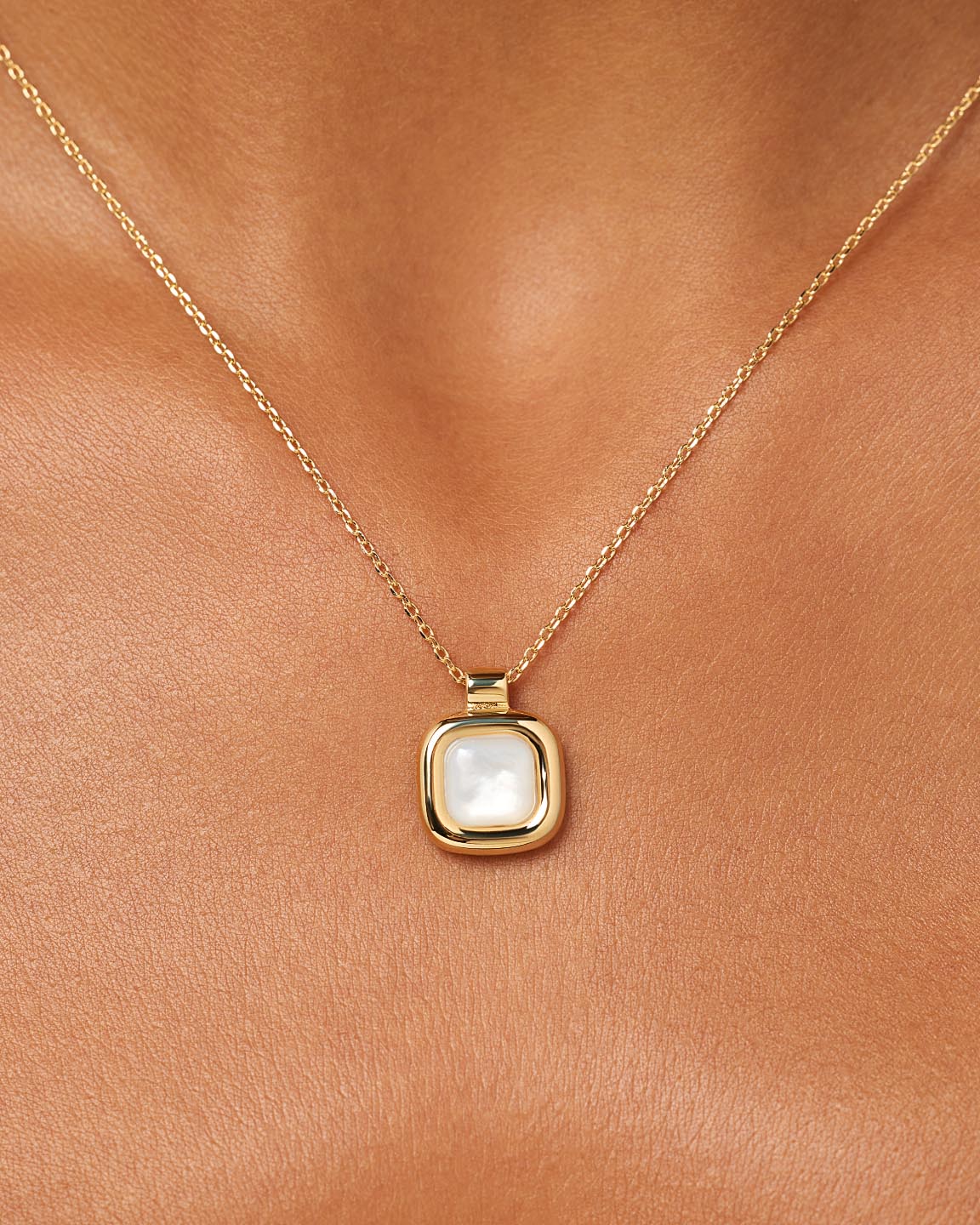 Clara Pendant | 14K Gold on Brass | Mother of Pearl