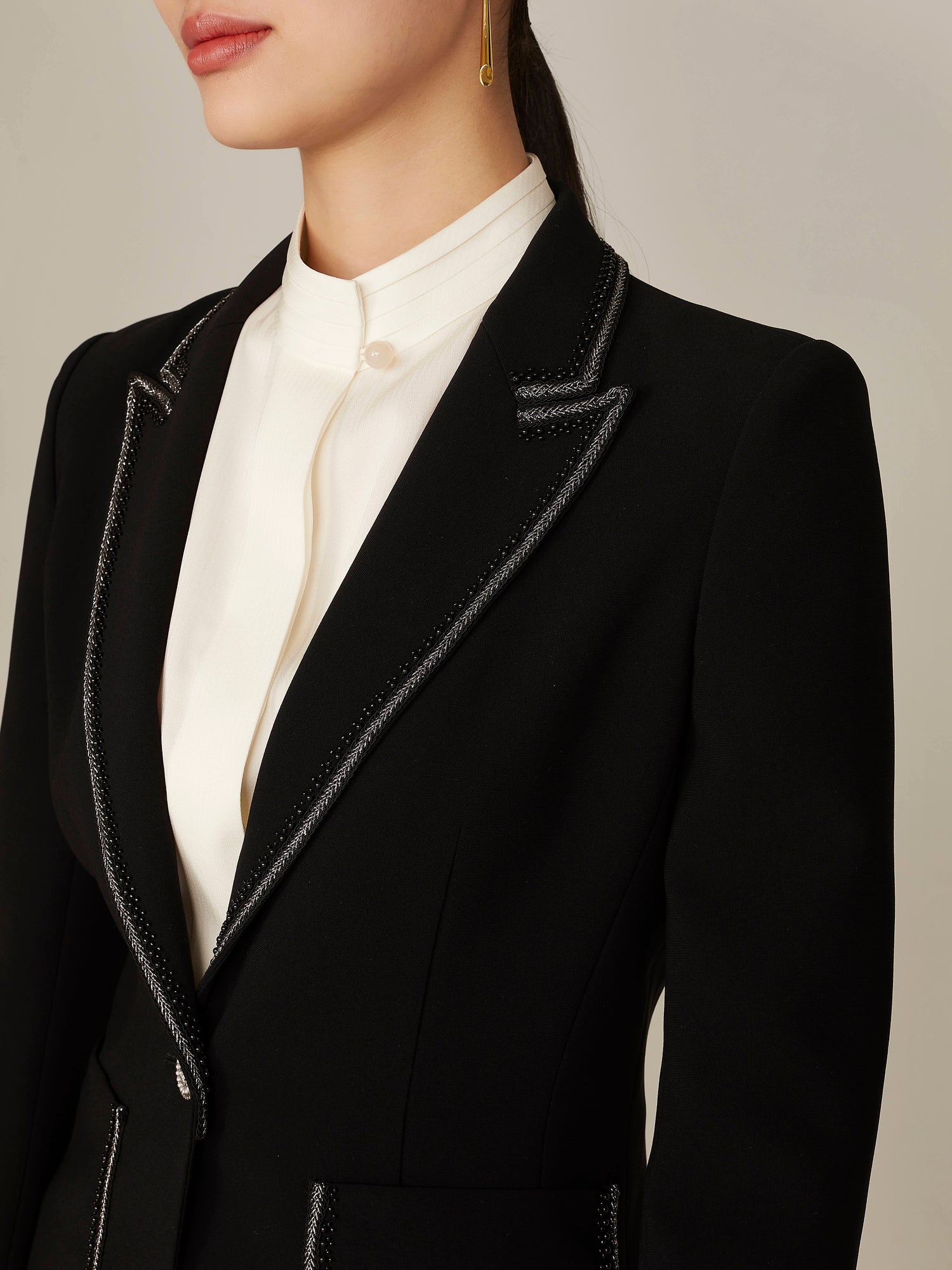 Blazer - V | Black