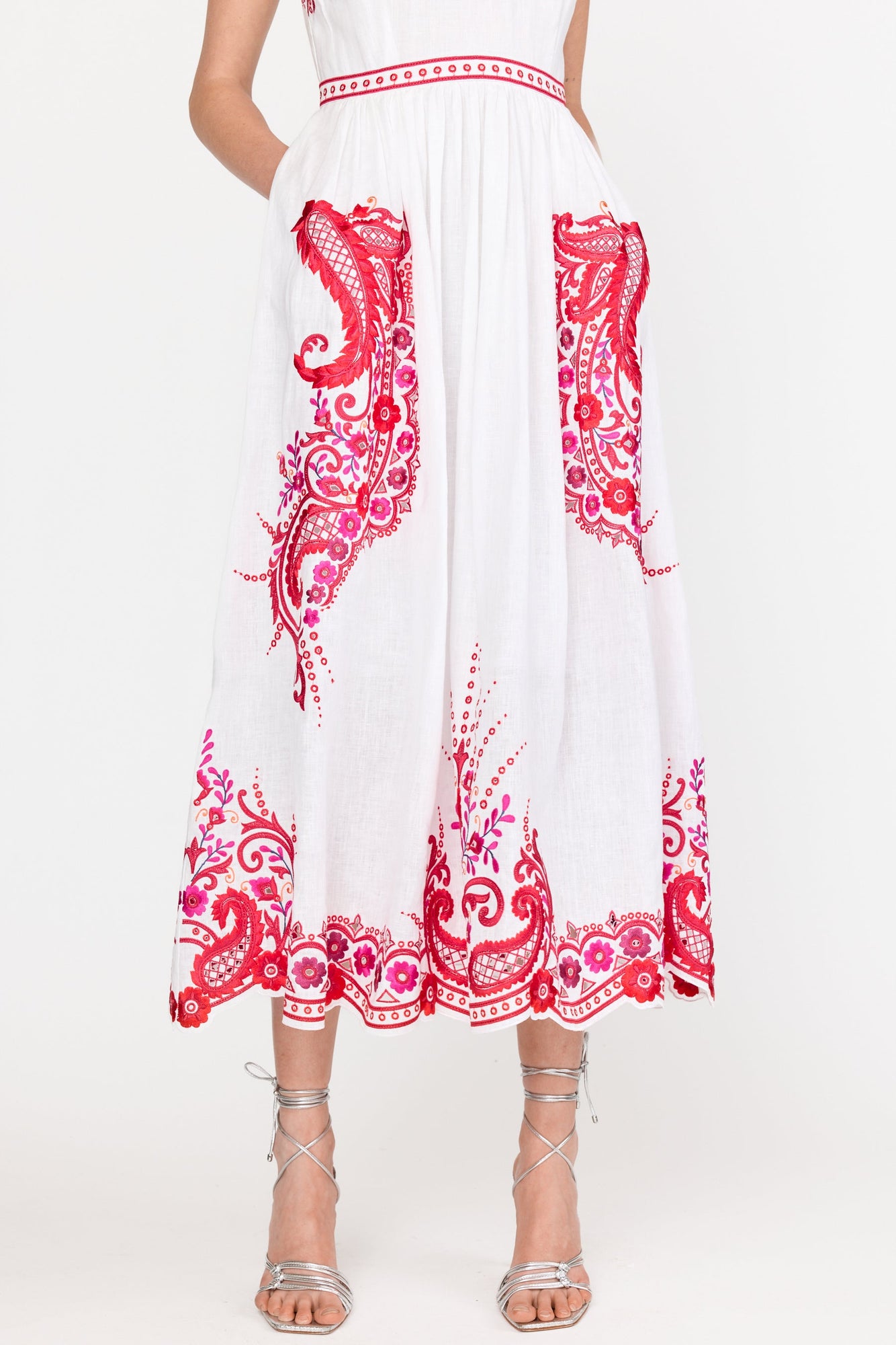 Holly Dress | White Rosaria