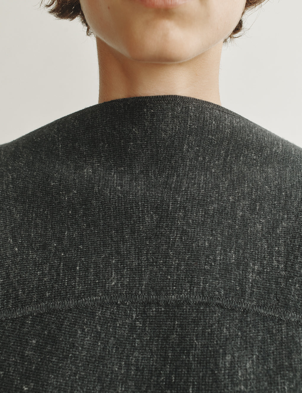 Womens | The Enzo Sweater in Wool-Silk Melange | Anthracite