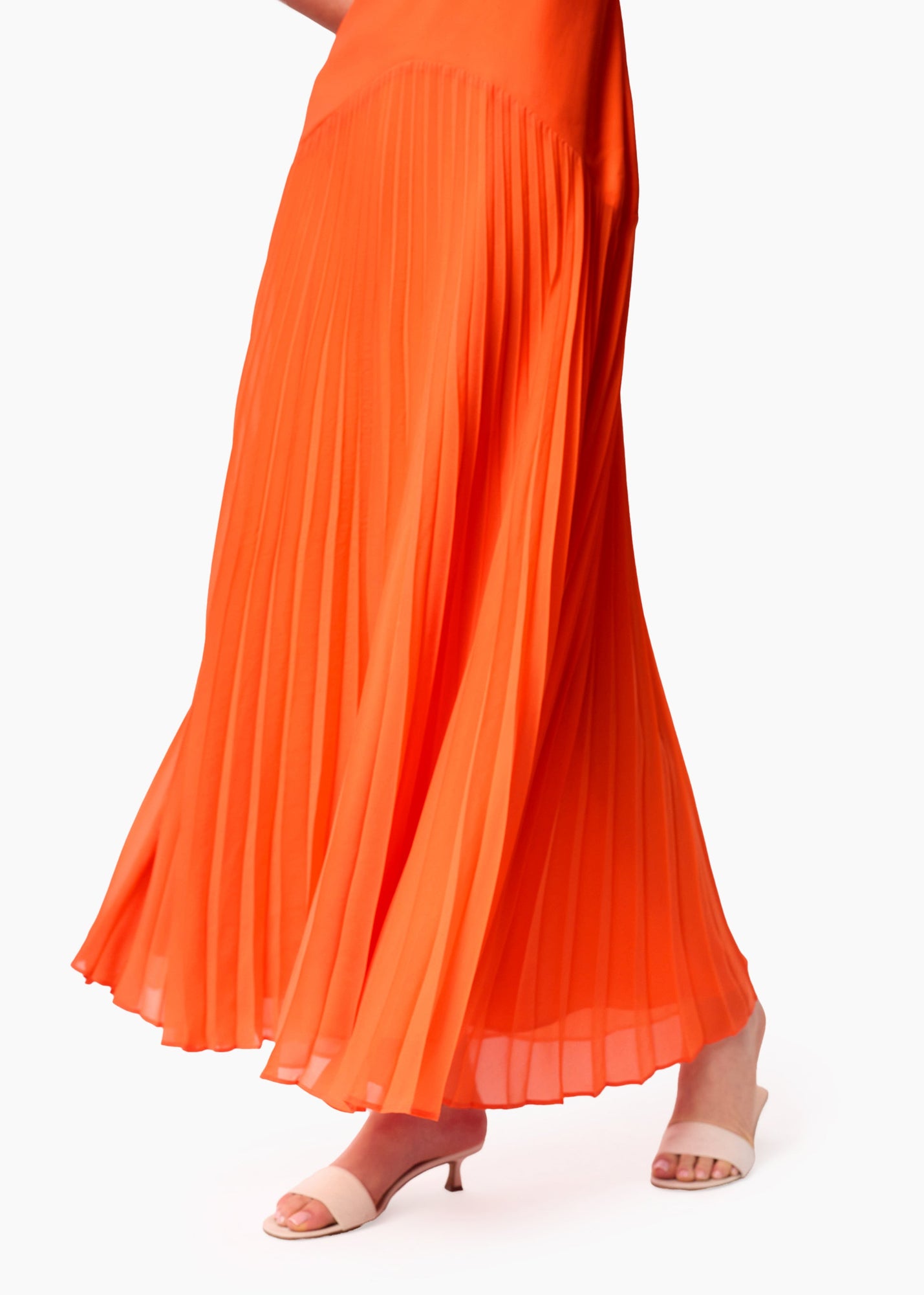 Jennelyn Chiffon Pleated Gown | Clementine