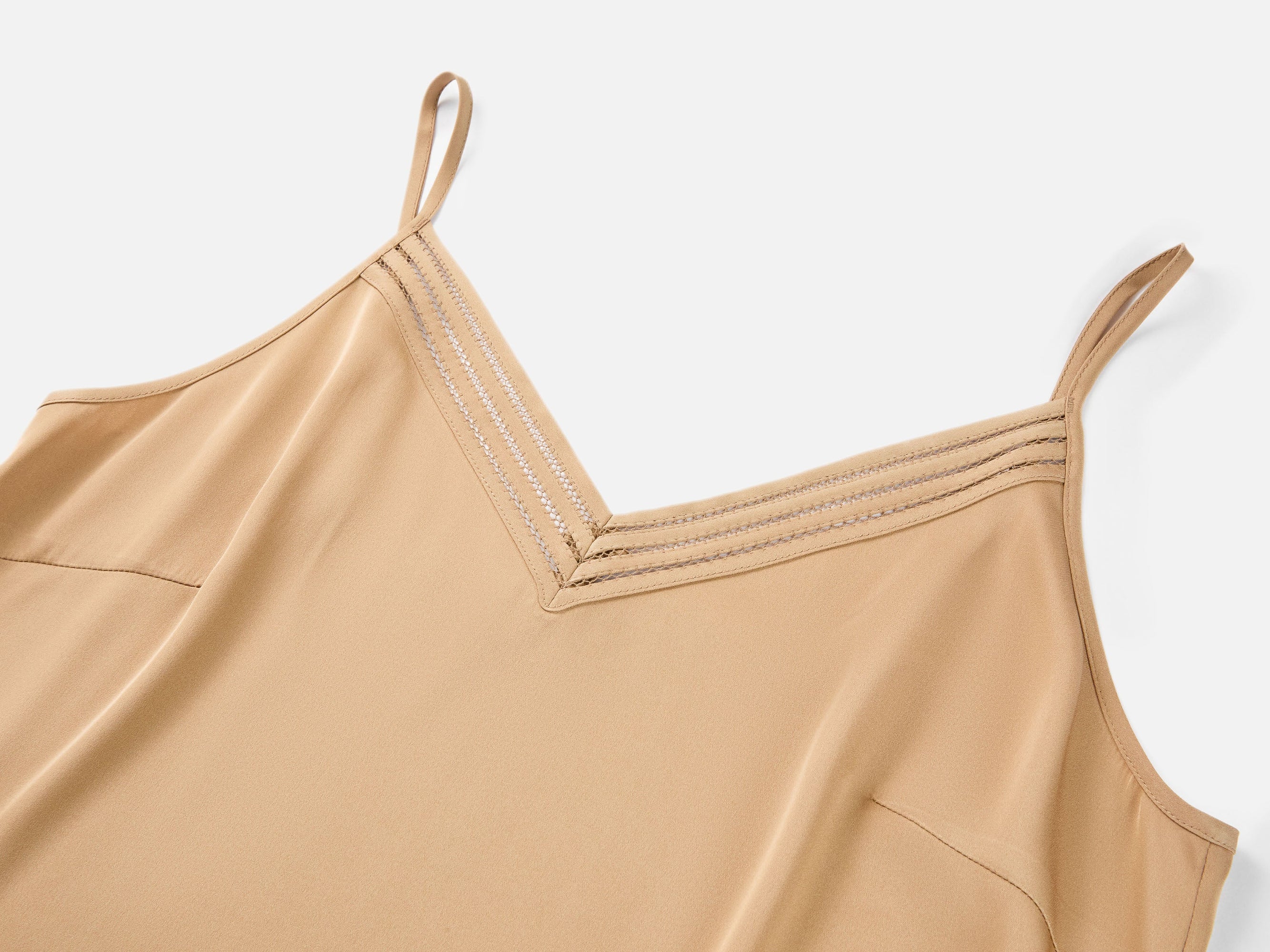 Silk V-neck layering camisole | Brown