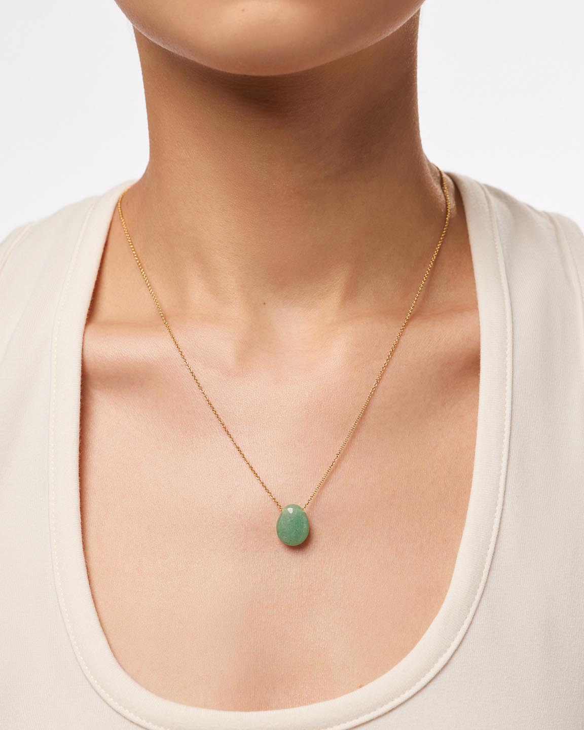 Pebble Pendant Necklace | 14K Gold on Brass | Green Aventurine