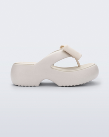 Womens | Free Fuzzy Bow Platform | Beige