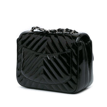 Chanel | Pre-Owned Mini Square Classic Chevron Patent Flap | Black
