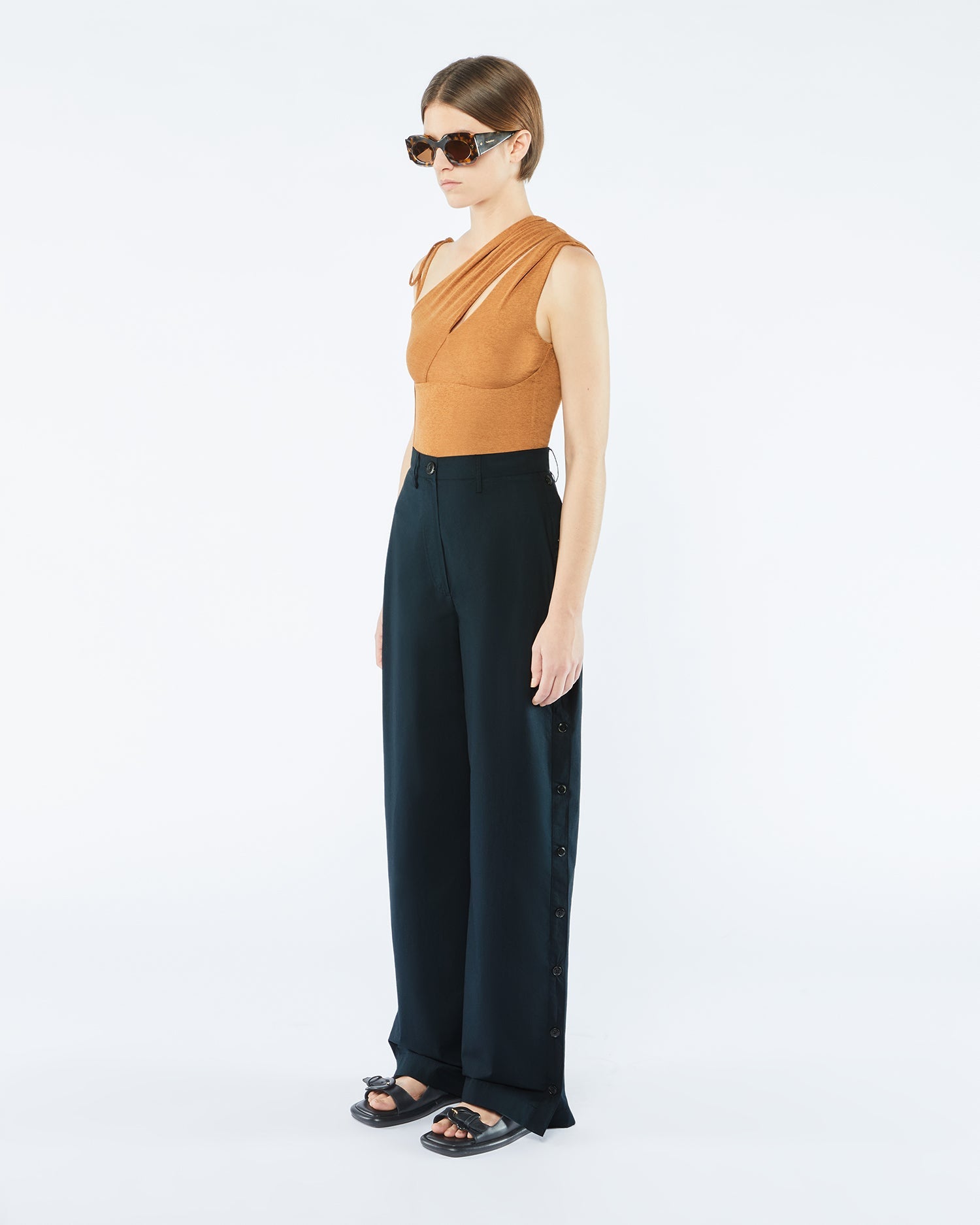 Nessa Cotton Straight-Leg Pants | Off Black