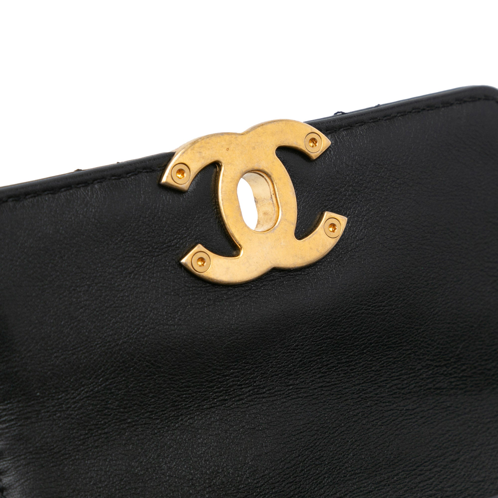 Chanel | Pre-Owned Mini Quilted Calfskin Framing Chain Flap | Black
