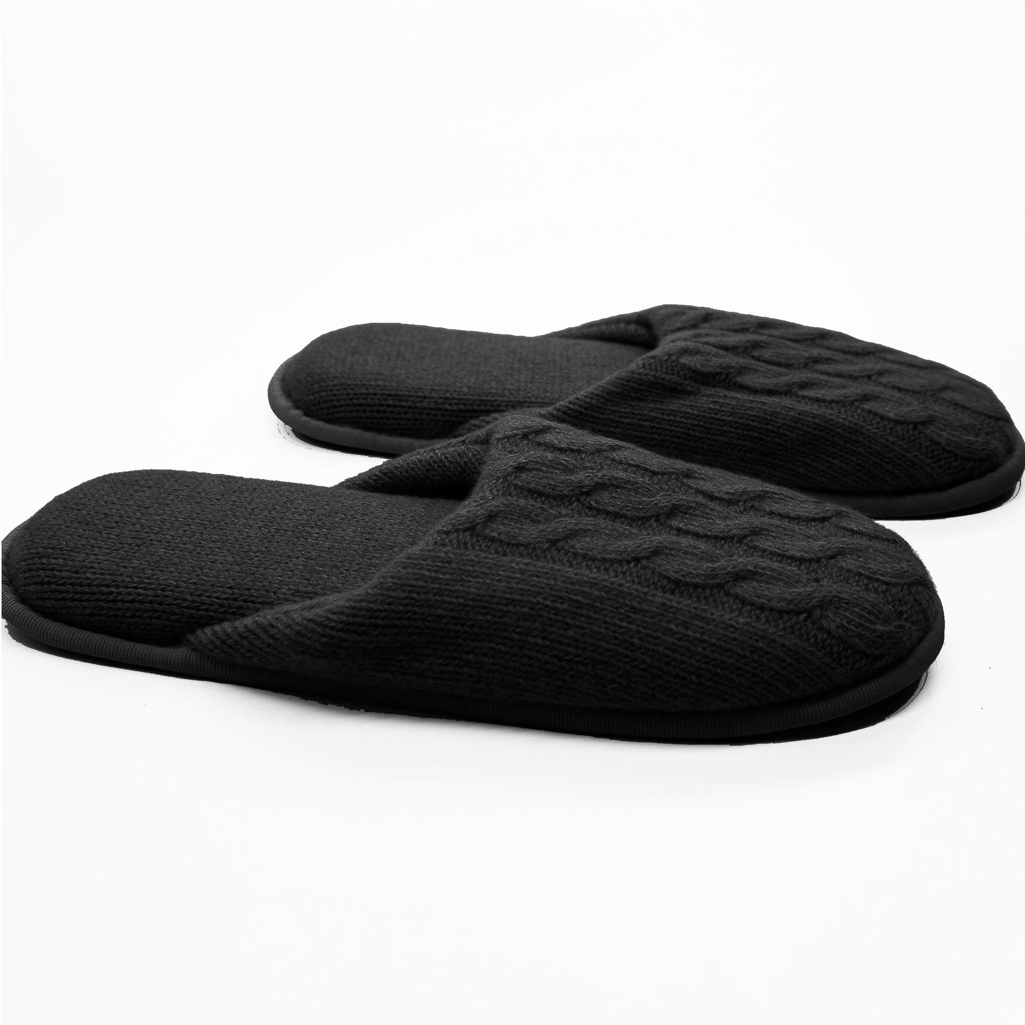 Cashmere Slippers In Cables Design | Black