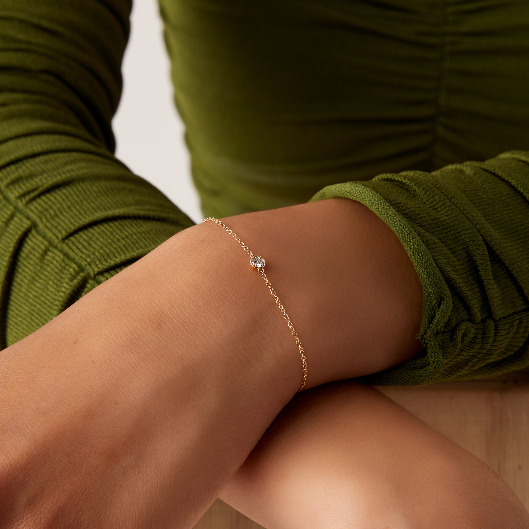 Womens | 14K Solid Yellow Gold | Solitaire Bezel Bracelet | 0.15 CTW Diamonds
