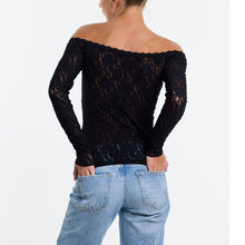 Signature Lace Off The Shoulder Top | Black