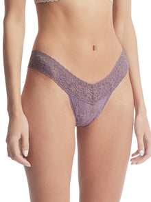 Signature Lace Low Rise Thong | Dusk
