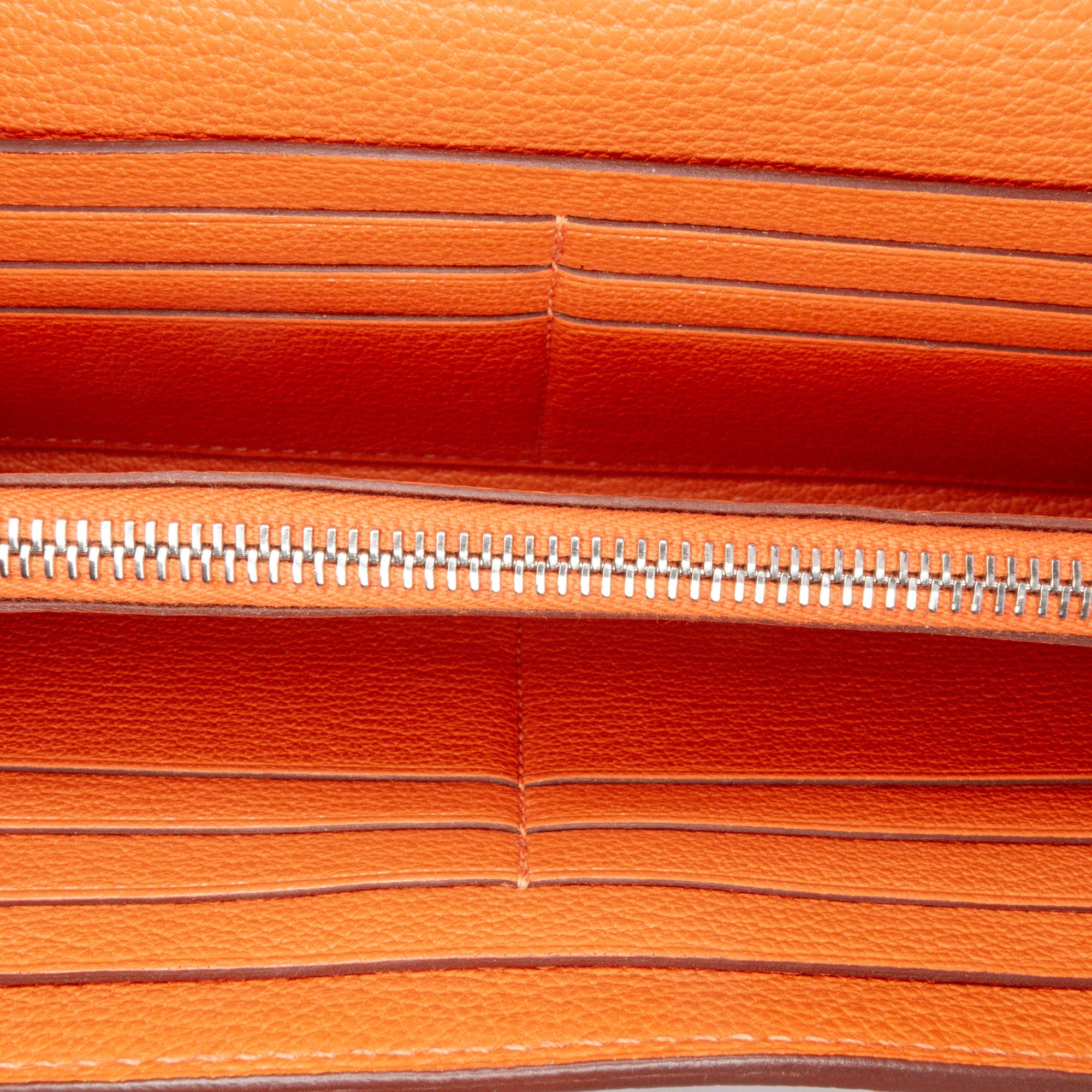 Hermes | Pre-Owned Chevre Mysore Kelly Longue Wallet | Orange