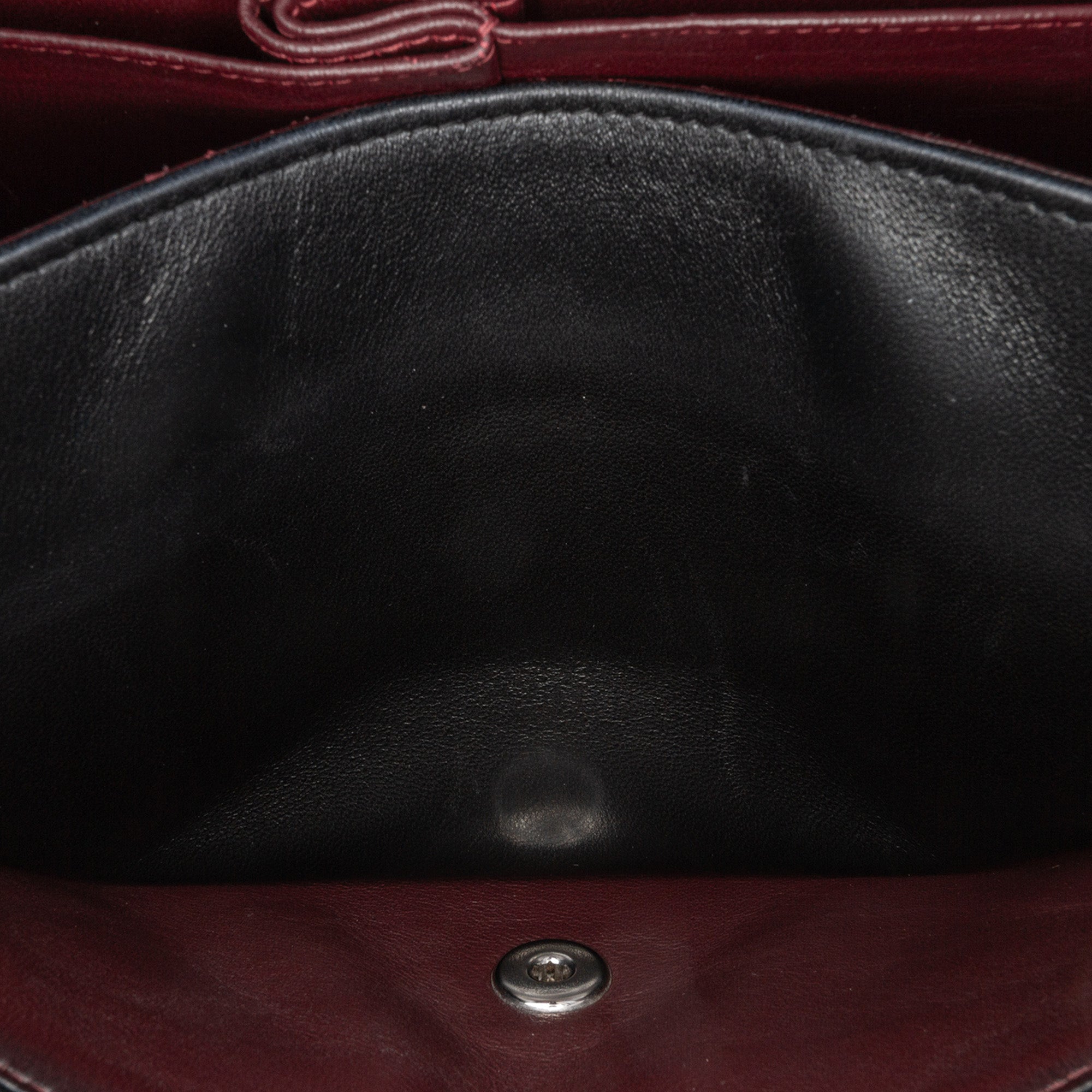 Chanel | Pre-Owned Jumbo Classic Lambskin Double Flap - I | Black