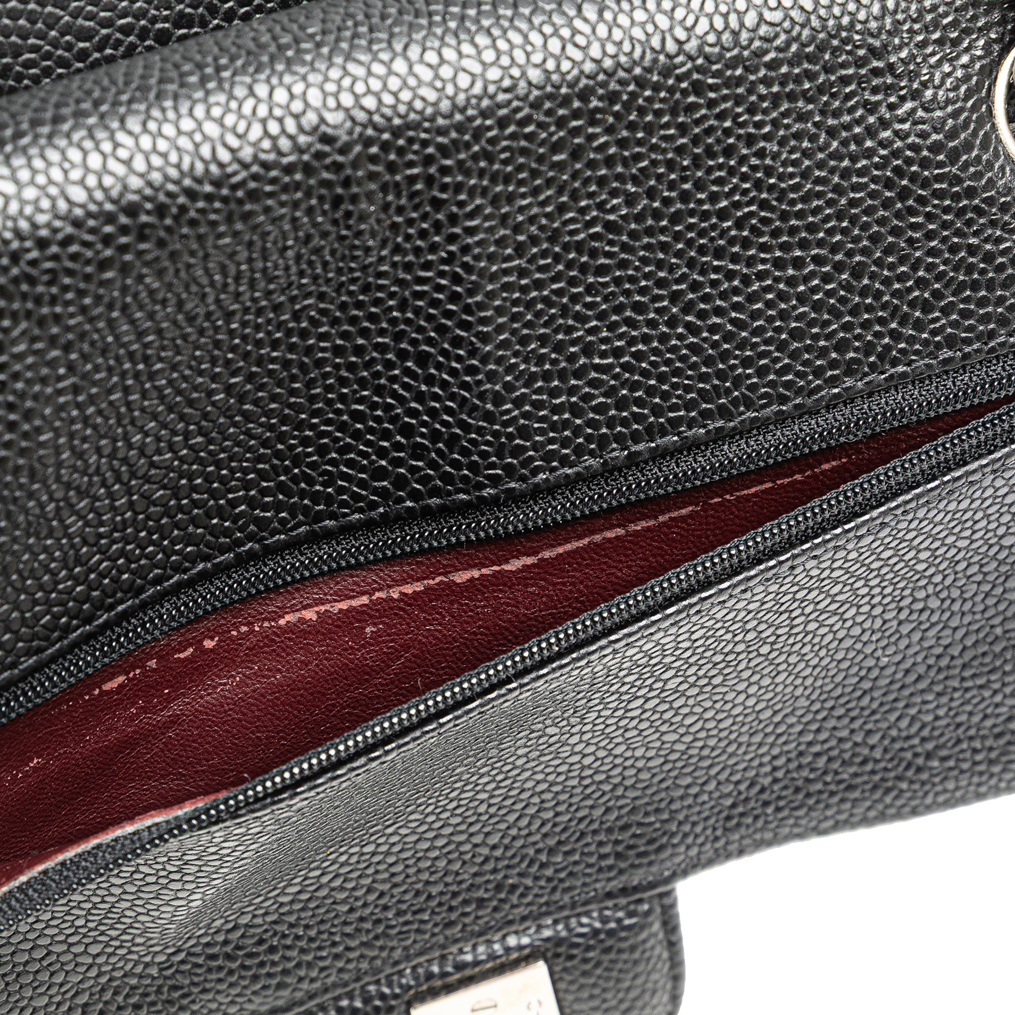 Chanel | Pre-Owned Medium Classic Caviar Double Flap | Black