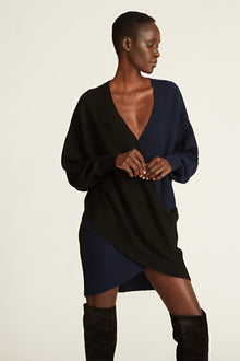 Amur | Samira Wool Sweater Dress | Black / Navy