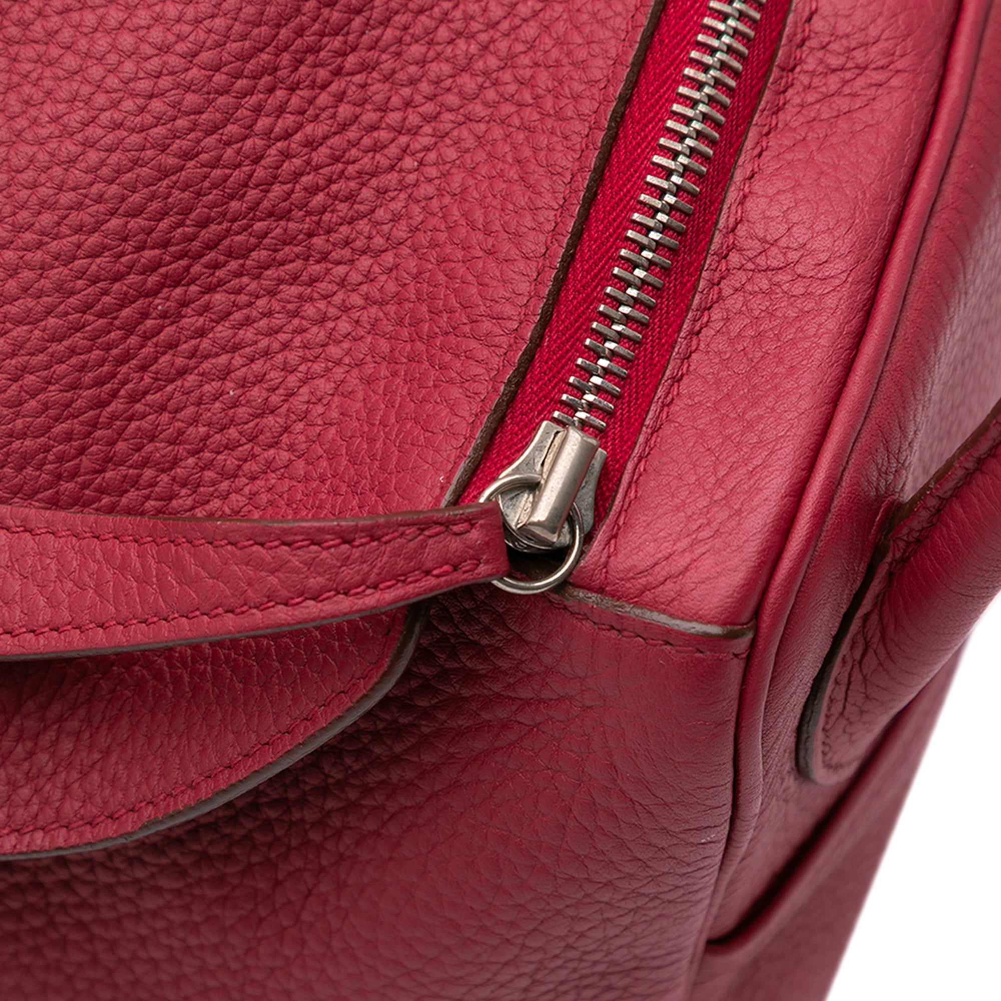 Hermes | Pre-Owned Clemence Lindy 34 | Red/Dark Red