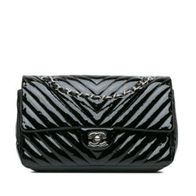 Chanel | Pre-Owned Medium Classic Chevron Patent Double Flap - I | Black