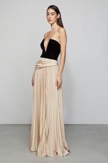 Etochs | Tabitha Gown | Quartz / Black