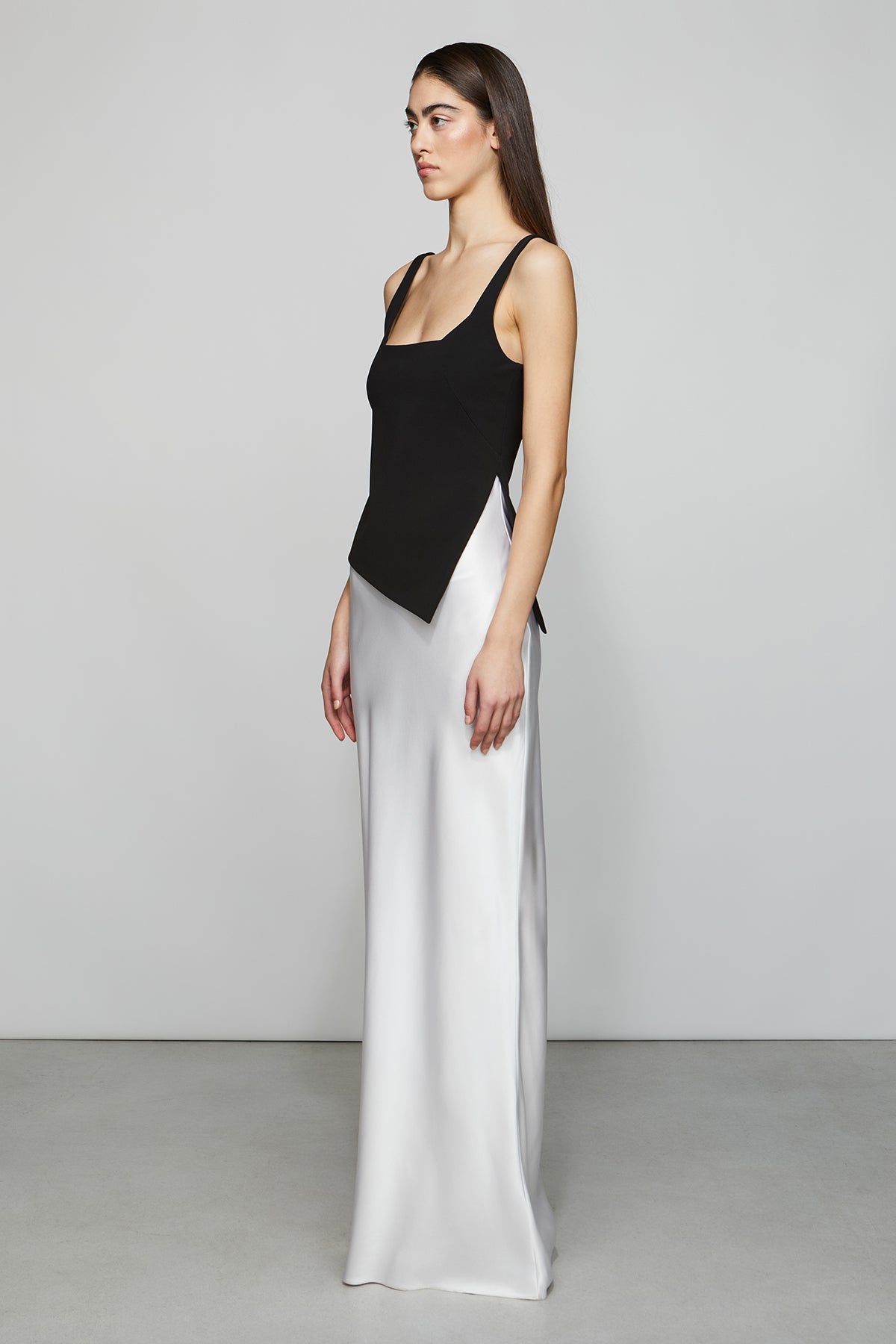 Etochs | Kamila Gown | Optic White/ Black