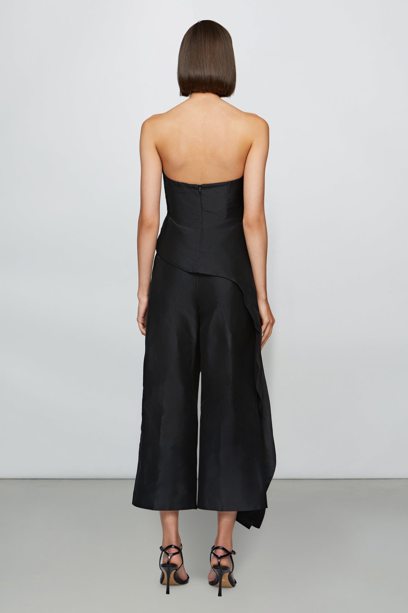 Etochs | Emelie Peplum Top | Black