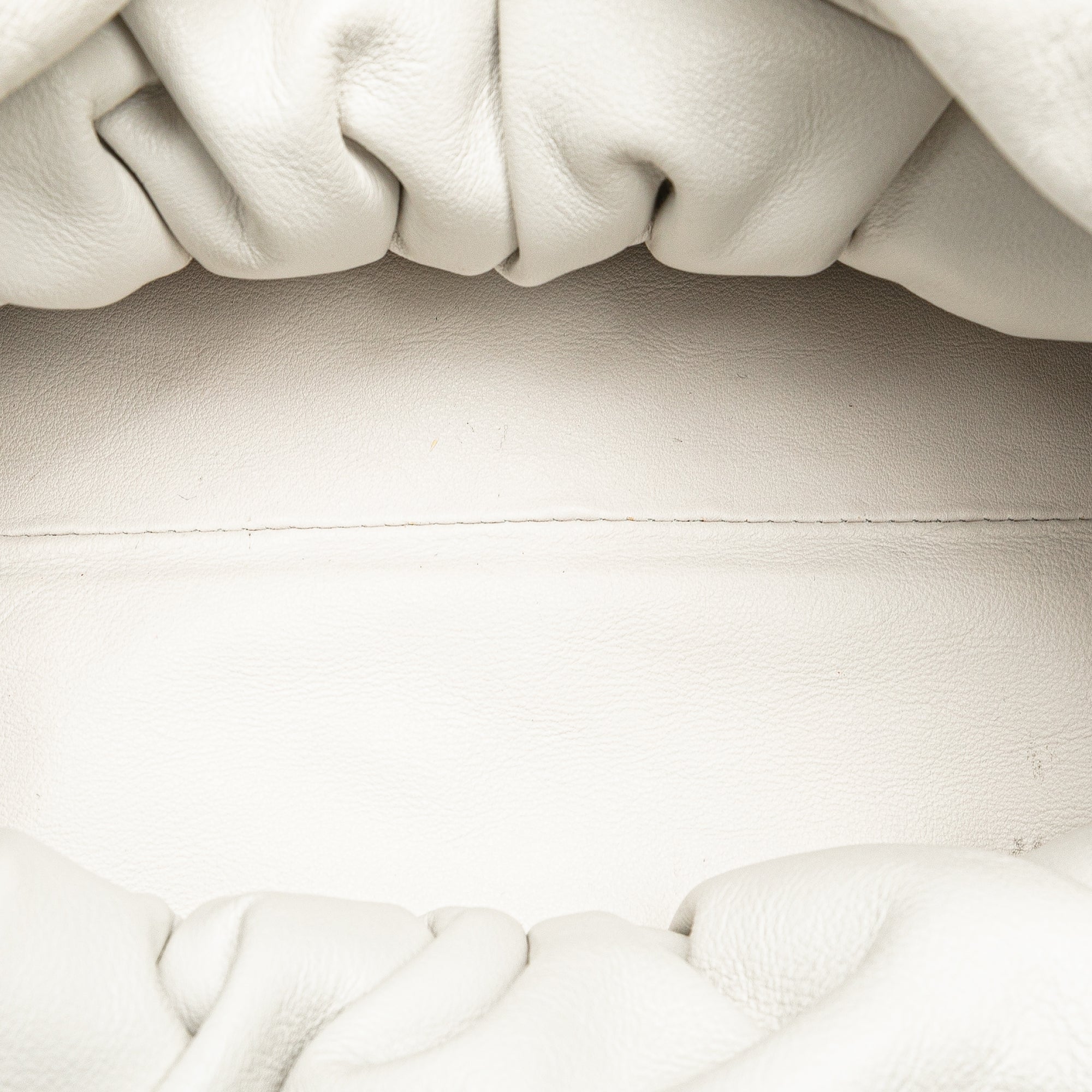 Bottega Veneta | Pre-Owned Lambskin The Shoulder Pouch - I | White