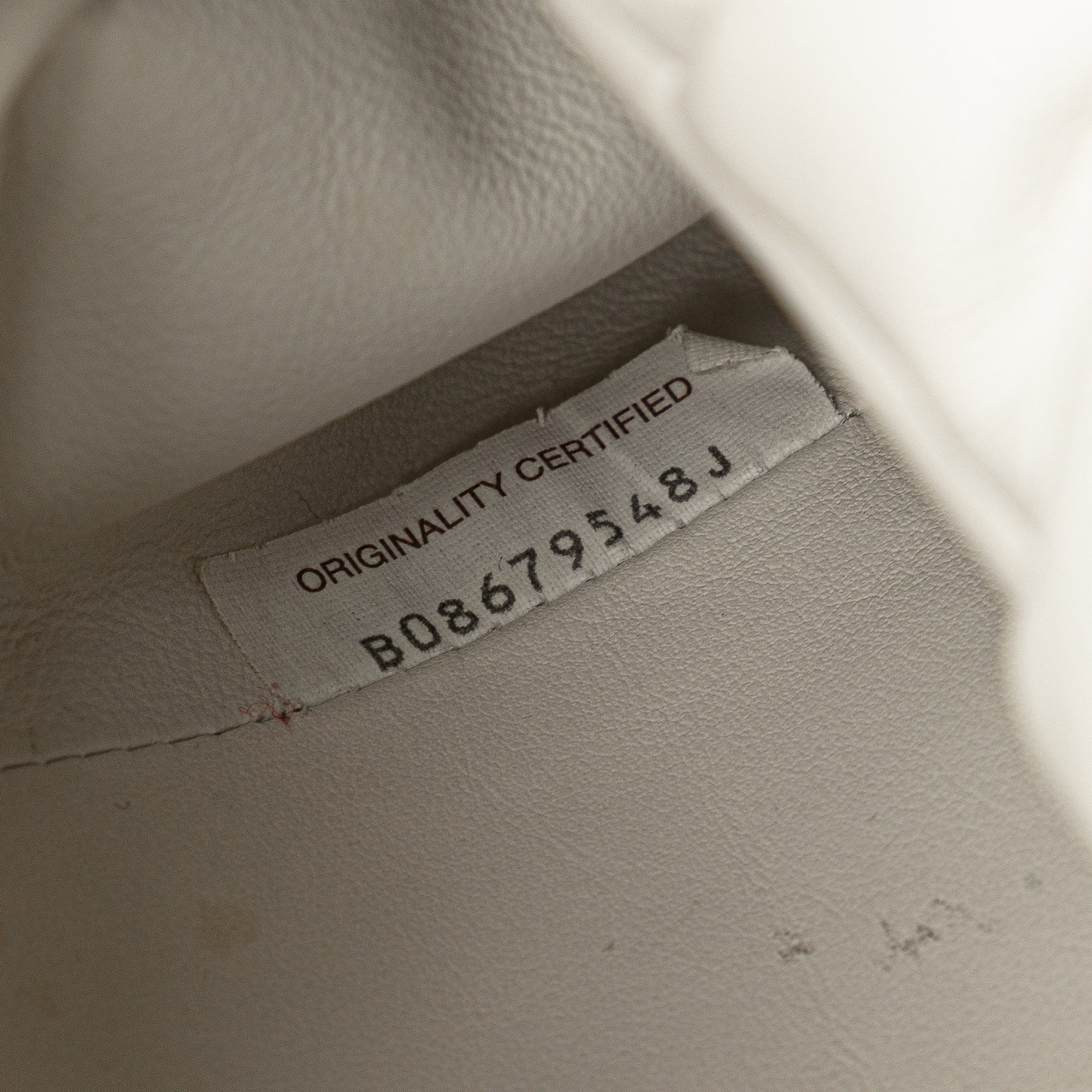 Bottega Veneta | Pre-Owned Lambskin The Shoulder Pouch - I | White