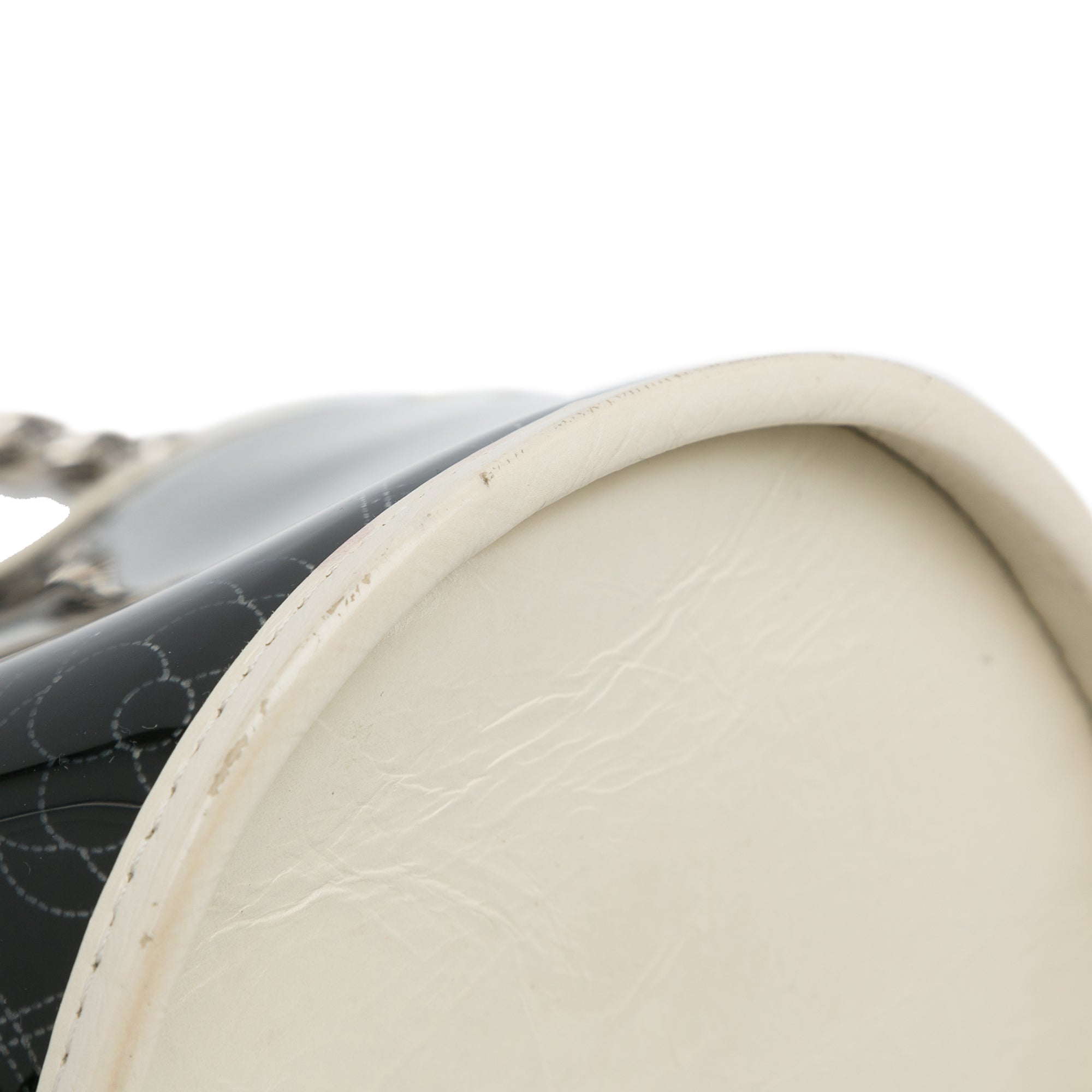 Chanel | Pre-Owned Crumpled Calfskin PVC Camellia Bucket - II | Black