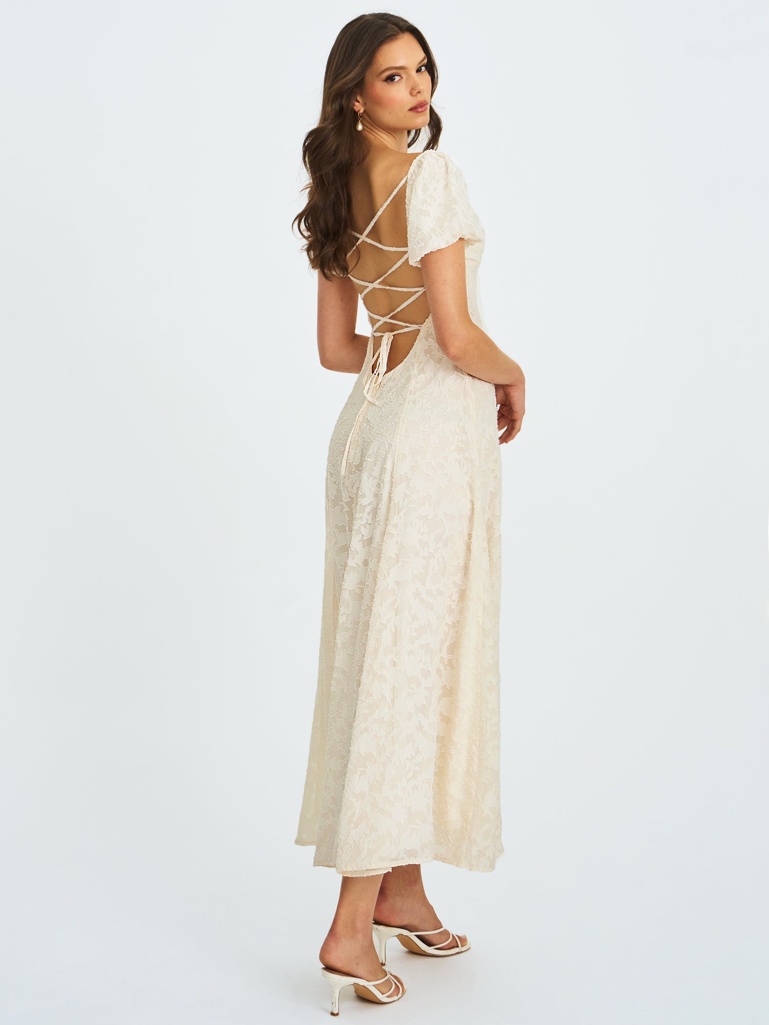 Pandora Bubble Sleeve Backless Maxi Dress | White