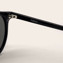 Unisex | Sasha Oversized Italian Acetate Sunglasses | Black