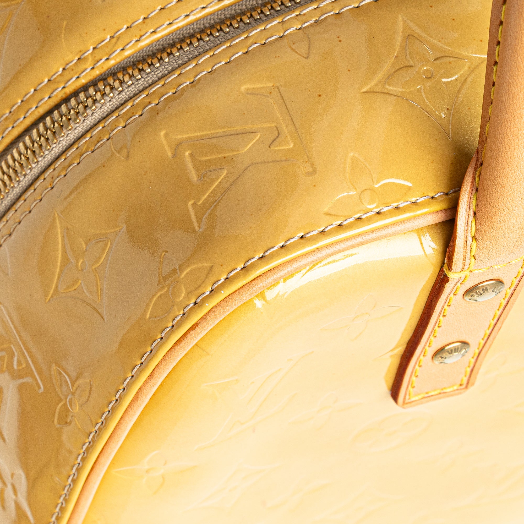 Louis Vuitton | Pre-Owned Monogram Vernis Tompkins Square | Silver