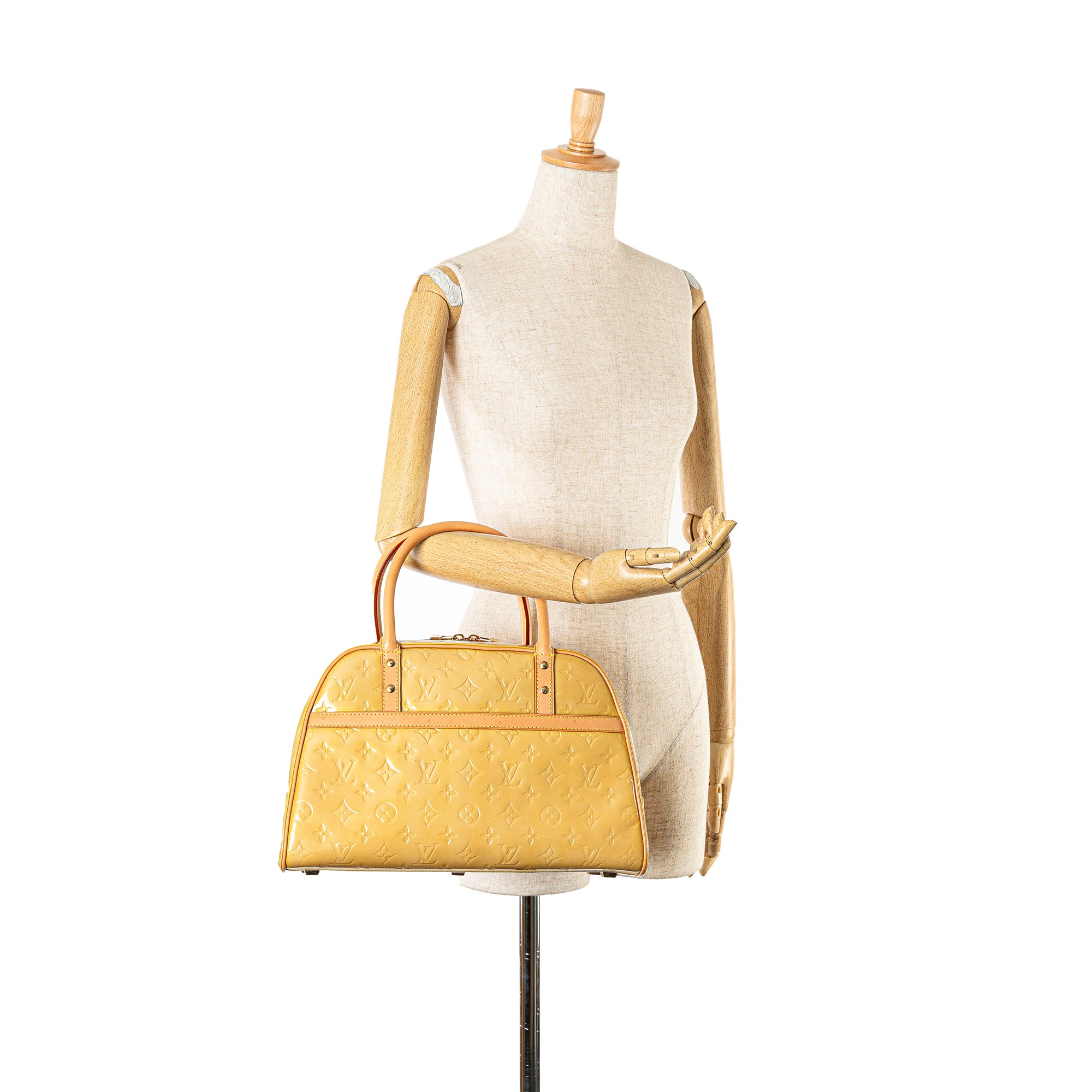 Louis Vuitton | Pre-Owned Monogram Vernis Tompkins Square | Silver