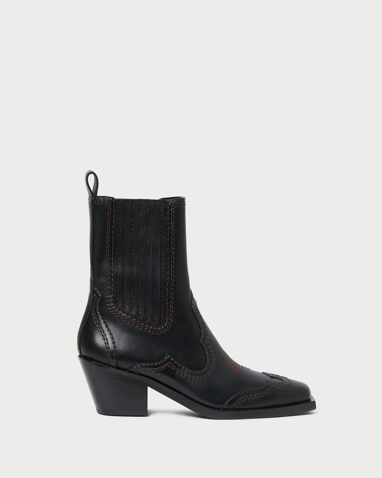 Color: Black/Brown