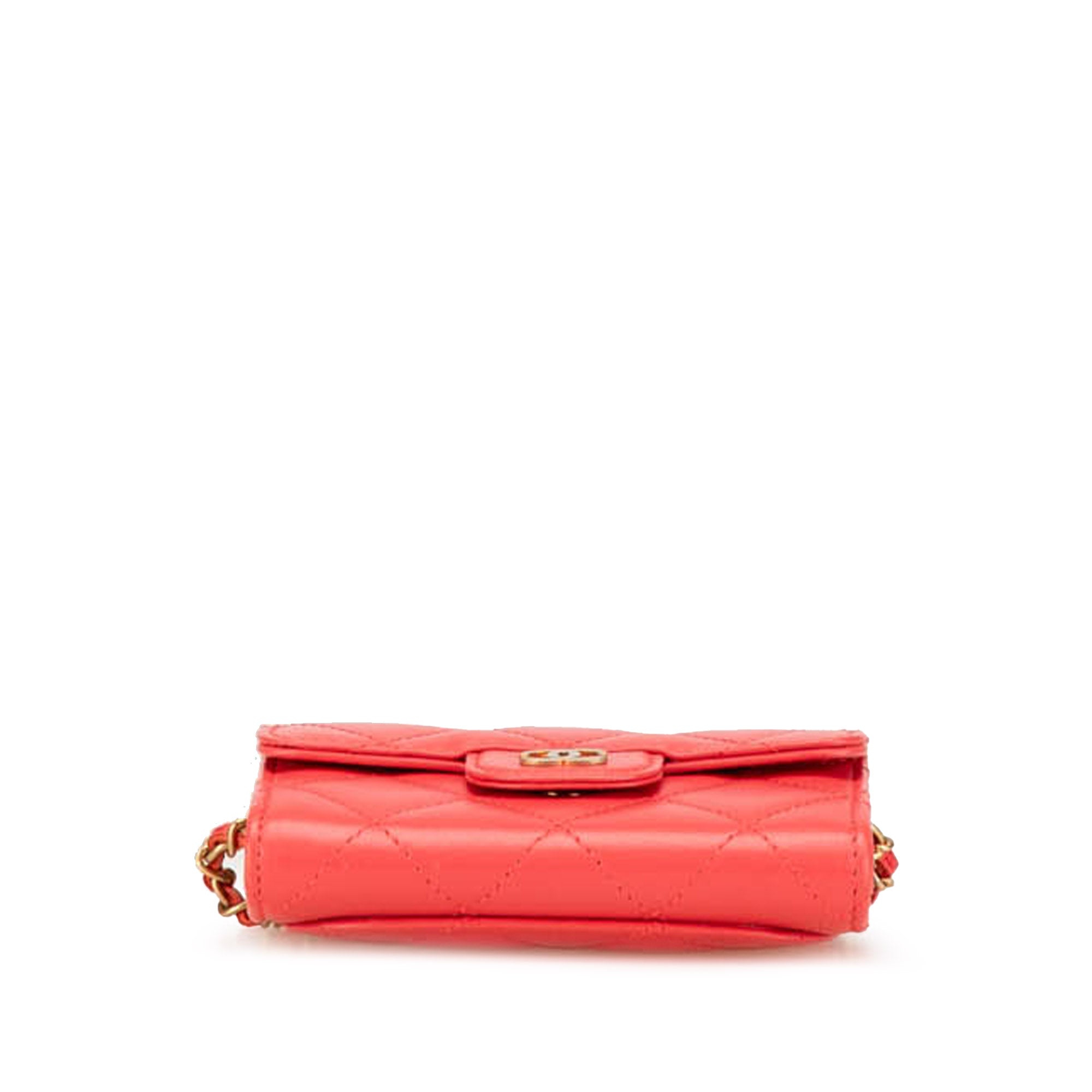 Chanel | Pre-Owned Quilted Lambskin Flap Card Holder on Chain | Red