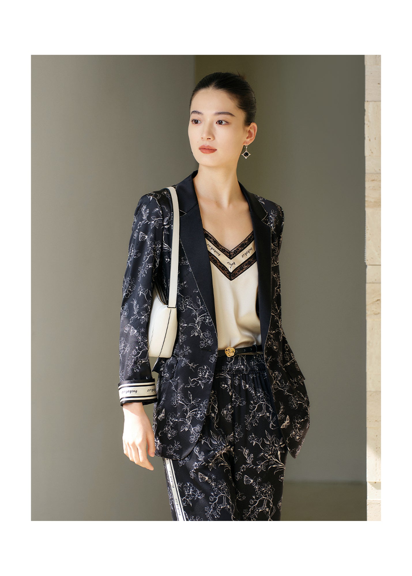 Artsy Blazer | Black