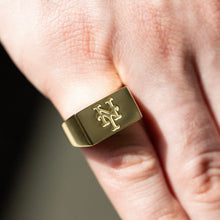 Ny Mets Square Signet Ring | Gold Vermeil