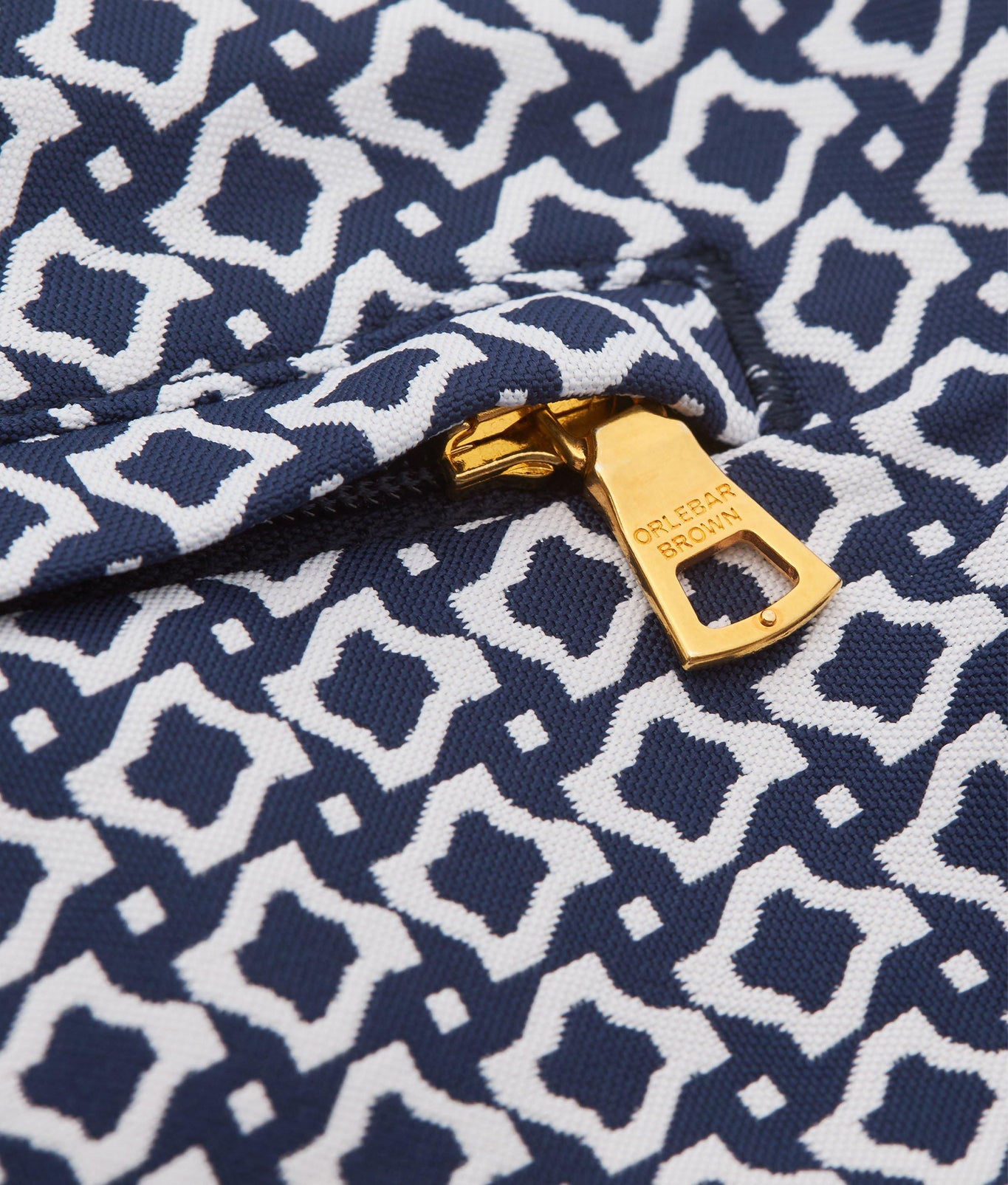 Bulldog Jacquard Geometric Mid-Length Swim Shorts | Night Iris/White Sand